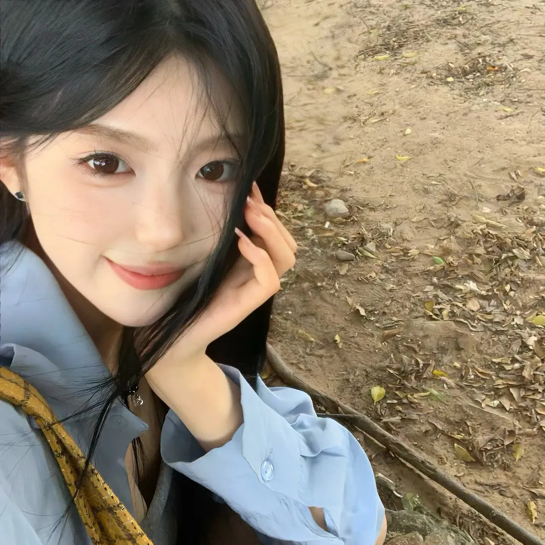 性感女巨人